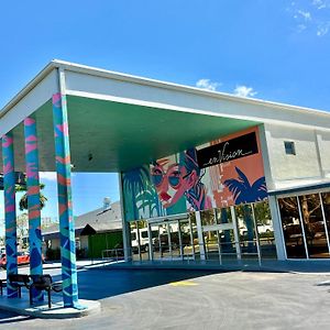Envision Hotel Miami International Airport